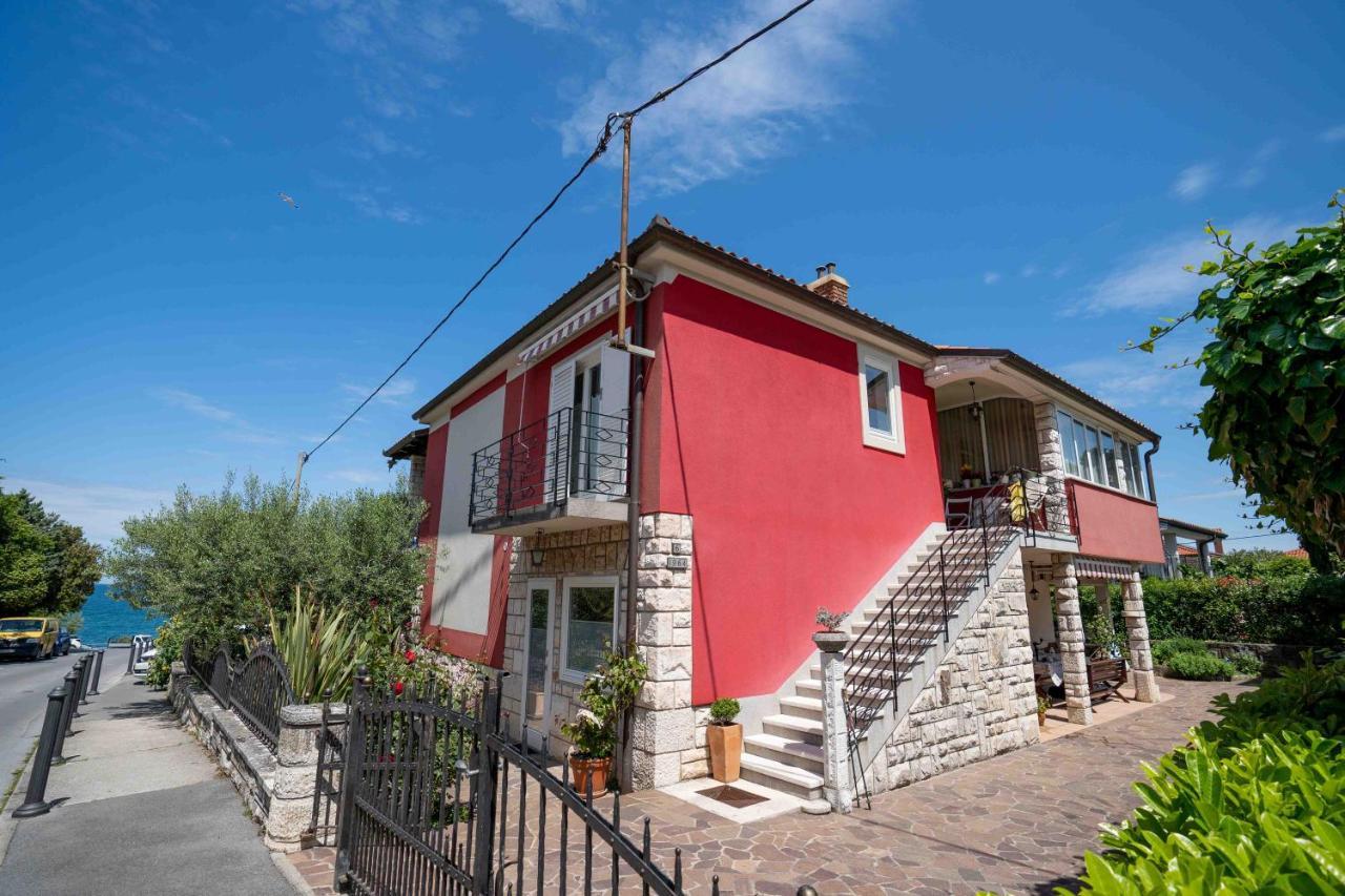Soraja Apartment
