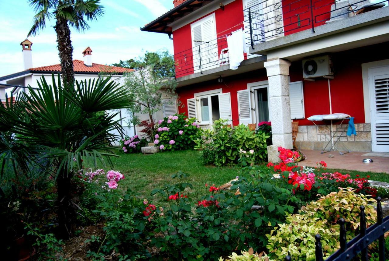 Apartment Soraja *